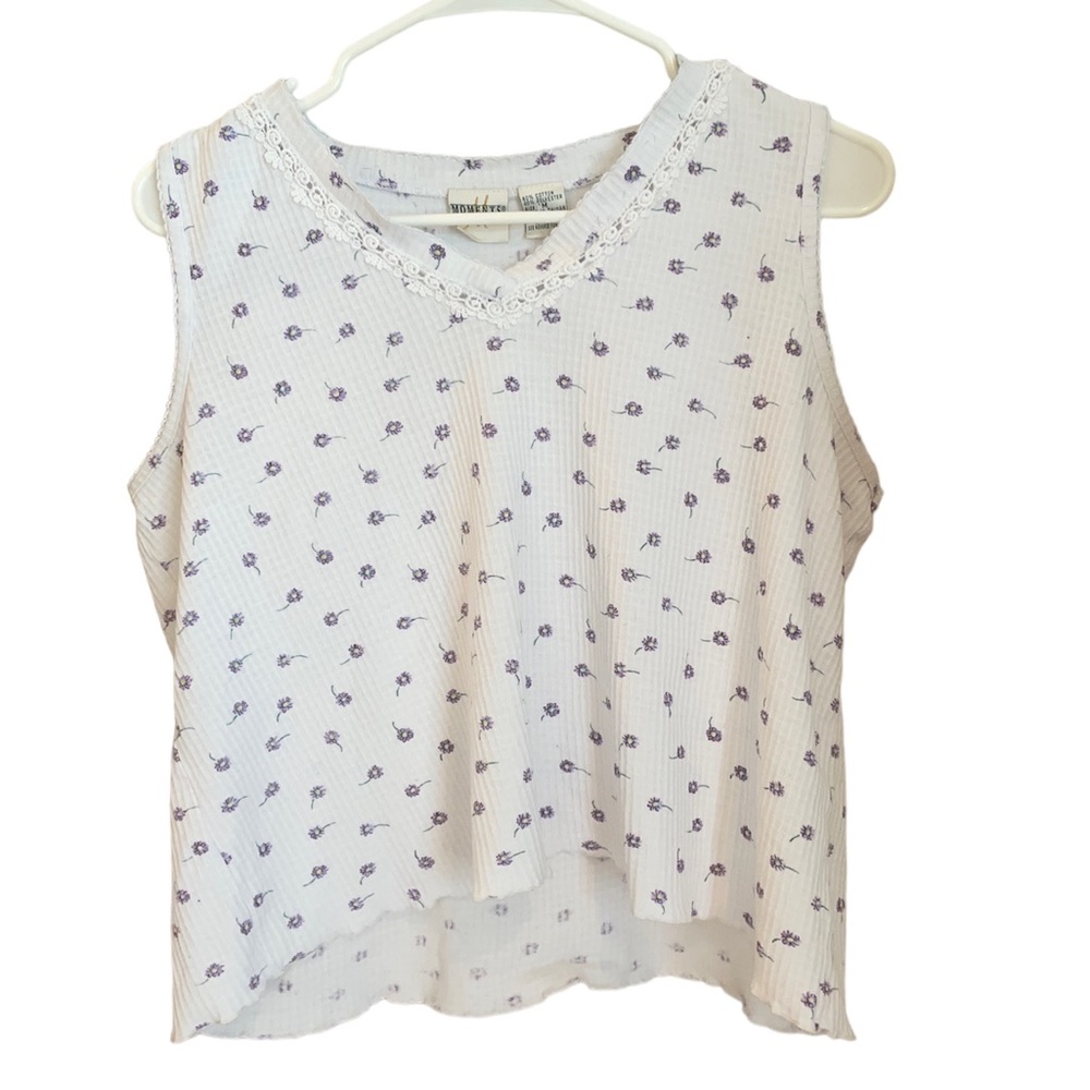 ✨Cottage style floral vintage tank top✨